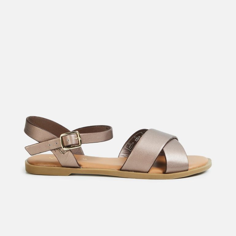 Women Solid Flat Sandals