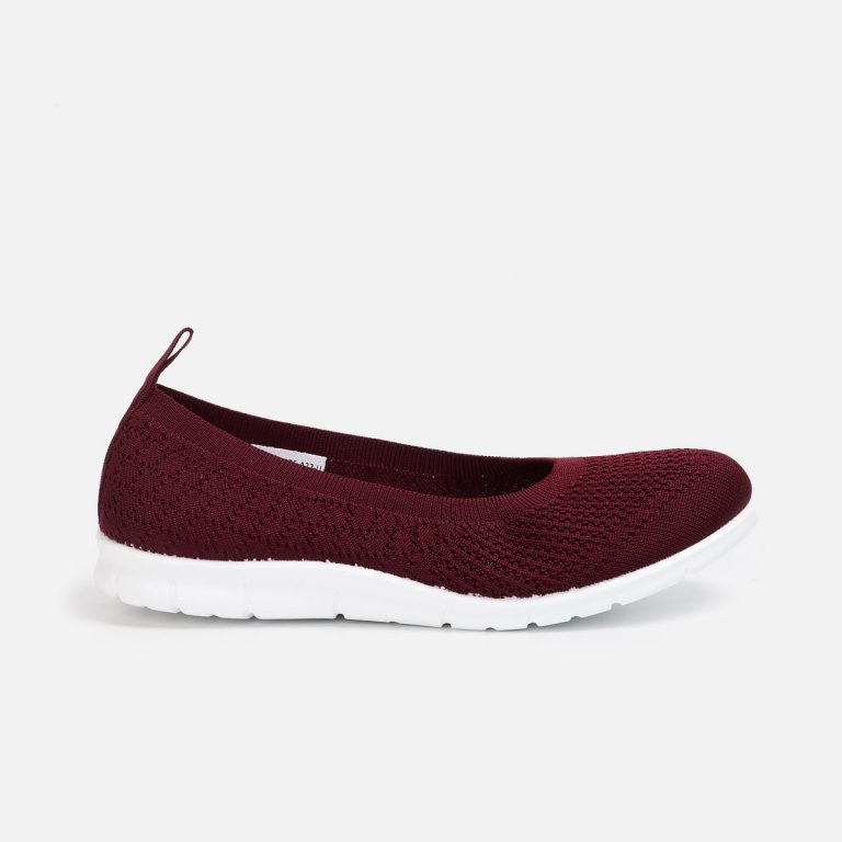 Women Textured Slip-On Casual Shoes2